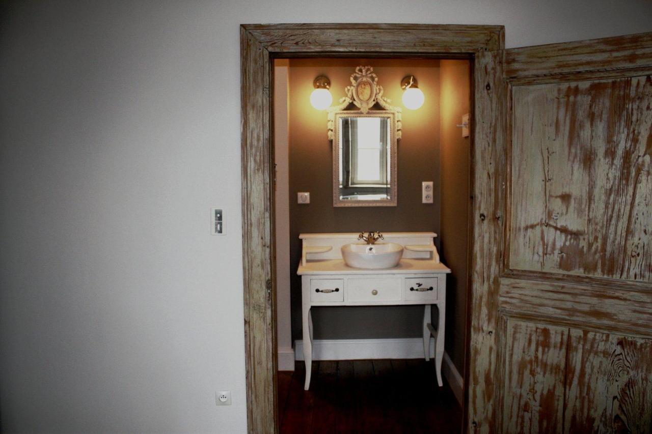 Confracourt Le Vieux Presbytere מראה חיצוני תמונה